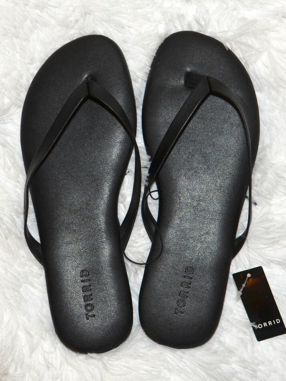 NWT Torrid 9 Black Sunnie Strappy Thong Flip Flops – Extra Wide Width (WW) - Picture 2 of 6
